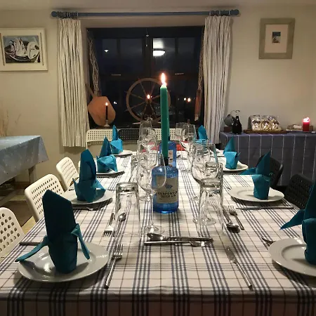 Bed & Breakfast Heir Island House Skibbereen