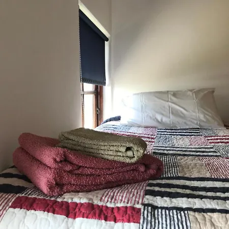 Bed & Breakfast Heir Island House *