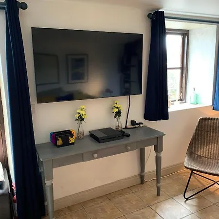 Heir Island House 3*