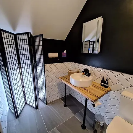 Heir Island House Bed and Breakfast 3*