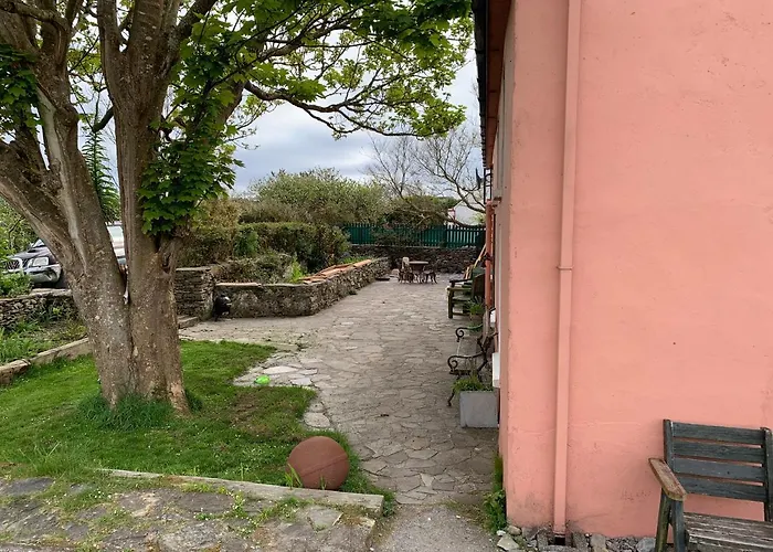 Heir Island House 3*