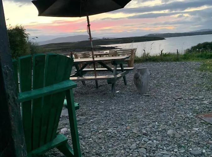 Heir Island House 3* סקיברין